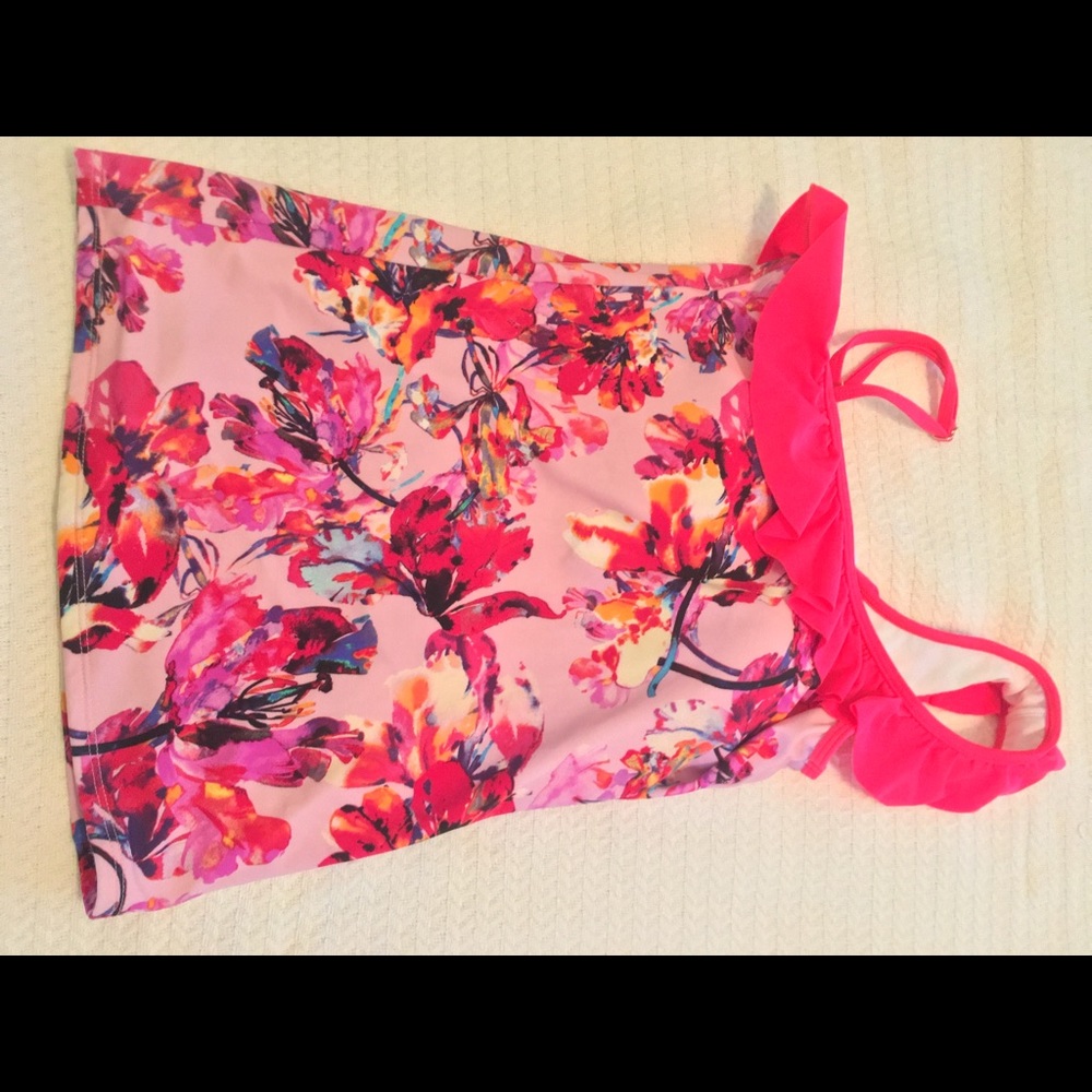 Lime Ricki one shoulder tankini top.